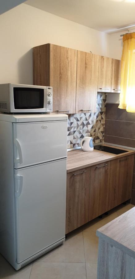 Apartman Lena Pola Esterno foto